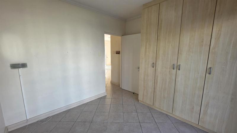 2 Bedroom Property for Sale in Reebok Western Cape